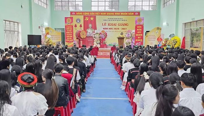 Lễ khai giảng năm học 2026-2027 tại Trường Phổ thông Dân tộc nội trú THPT số 2 tỉnh Gia Lai. Ảnh: Ngọc Sang