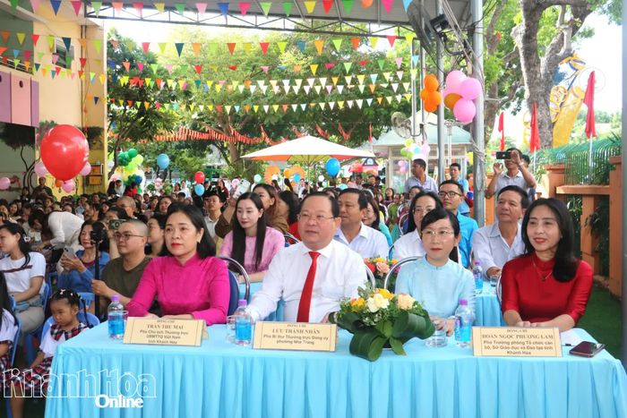Các đại biểu tham dự Ngày hội đến trường của bé.