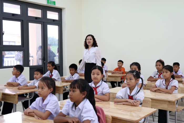 Học sinh vùng sâu, vùng xa, vùng biên giới tỉnh Lâm Đồng được quan tâm, tạo điều kiện tiếp cận với giáo dục hiện đại