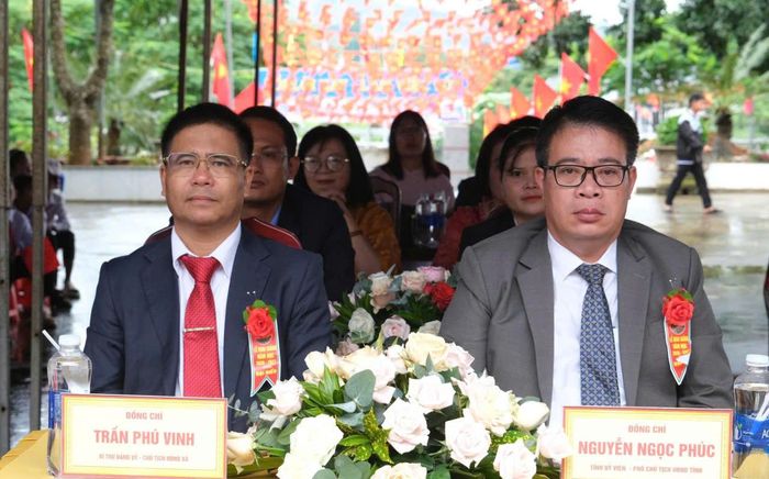 Đồng chí Nguyễn Ngọc Phúc, Tỉnh ủy viên, Phó Chủ tịch UBND tỉnh dự lễ khai giảng năm học 2026 - 2027 tại Trường THCS Hà Huy Tập, xã Đam Rông 4