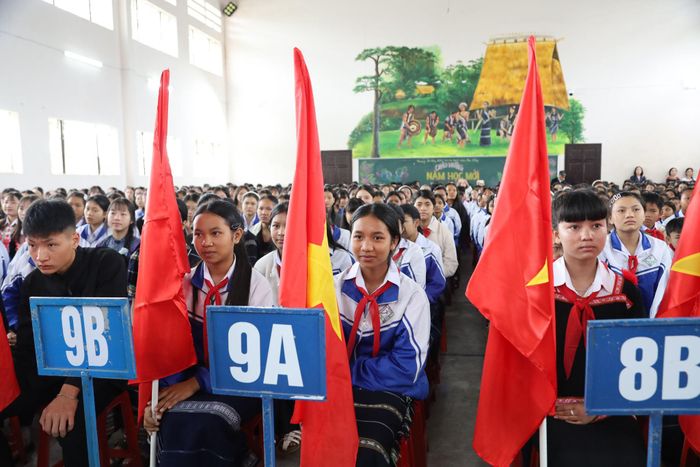 Năm học 2026 - 2027, Trường Phổ thông Dân tộc nội trú THCS - THPT tỉnh Lâm Đồng có 23 lớp với 659 học sinh