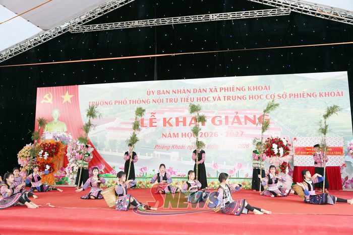 Tiết mục văn nghệ chào mừng Lễ khai giảng năm học 2026-2027.