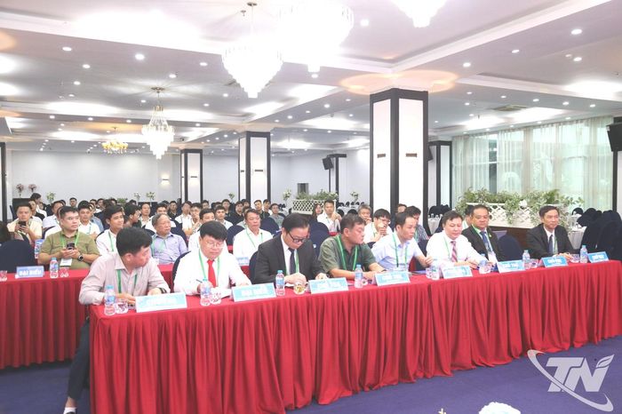 Các đại biểu tham dự Hội nghị.