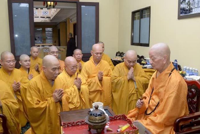 Đức Pháp chủ GHPGVN khuyến tấn chư Tăng môn hạ Ấn Quang