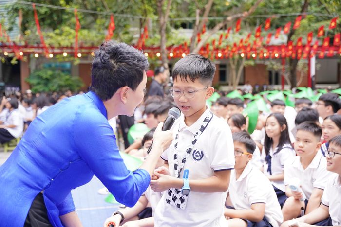 Lễ Khai giảng năm học 2026–2027 của thầy cô và học trò Trường THCS & THPT Lương Thế Vinh (Cơ sở Cầu Giấy).