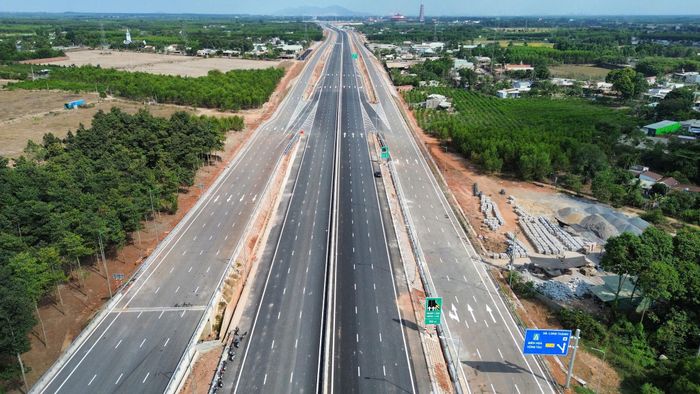 Cao tốc Biên Hòa - Vũng Tàu đưa vào khai thác toàn tuyến sau 3 năm xây dựng. Ảnh: Văn Dũng