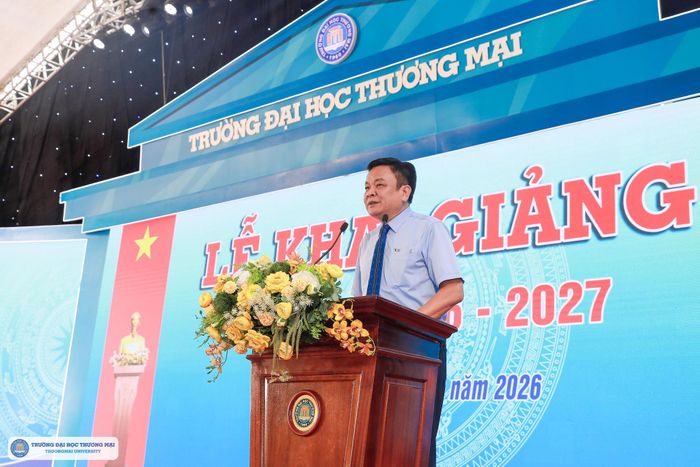 PGS.TS Nguyễn Hoàng - Bí thư Đảng ủy, Hiệu trưởng Trường Đại học Thương mại