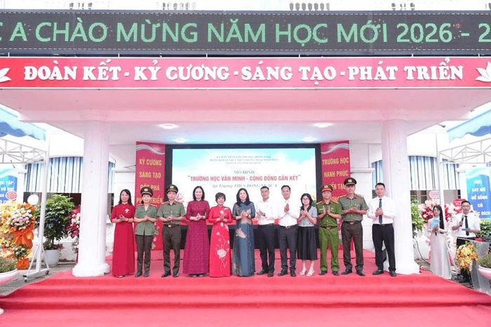 Ra mắt mô hình tại phường Đông Ngạc.