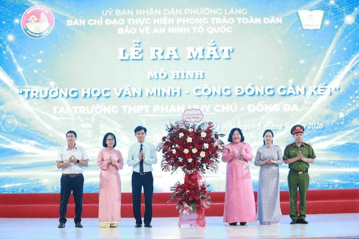 Ra mắt mô hình tại phường Láng