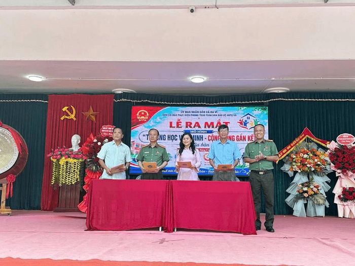Ra mắt mô hình tại điểm trường xã Ba Vì