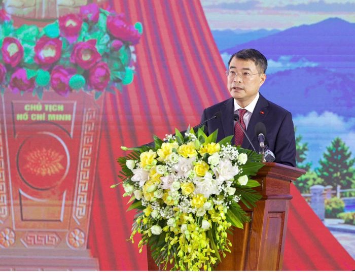 Thủ tướng Chính phủ Lê Minh Hưng phát biểu tại Lễ khai giảng năm học 2026 - 2027 và khánh thành các trường PTNT liên cấp tại các xã biên giới đất liền.