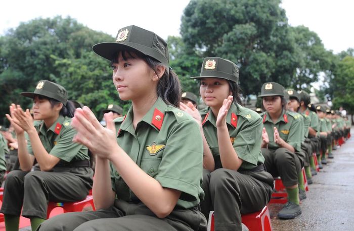 Niềm vui của những học sinh có hoàn cảnh đặc biệt trong ngày khai giảng năm học mới.