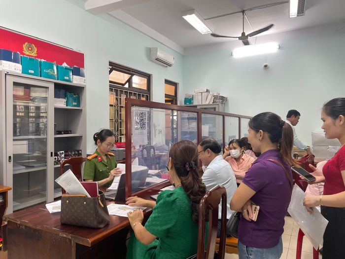 Nhiều thủ tục hành chính được rút ngắn thời hạn giải quyết tạo điều kiện thuận lợi cho người dân.
