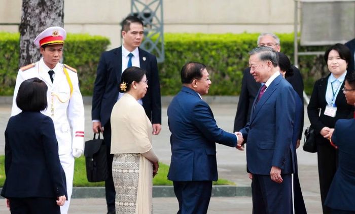 Tổng Bí thư, Chủ tịch nước Tô Lâm và phu nhân nồng nhiệt chào đón Tổng thống Myanmar Min Aung Hlaing và phu nhân thăm chính thức Việt Nam.