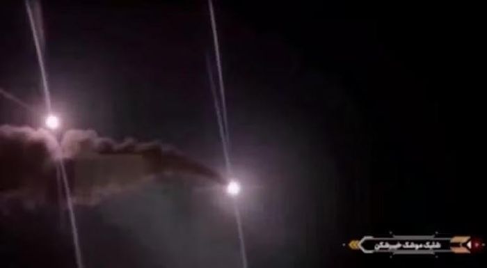 Iran phóng tên lửa và UAV vào hai căn cứ trọng yếu của Mỹ tại Kuwait và UAE. Ảnh minh họa. Nguồn: WANA/Reuters
