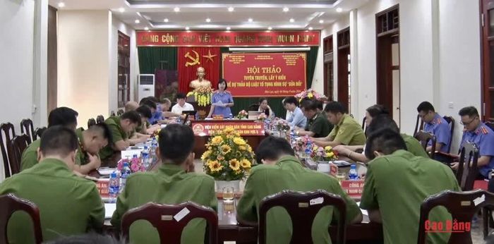 Các đại biểu dự hội thảo.