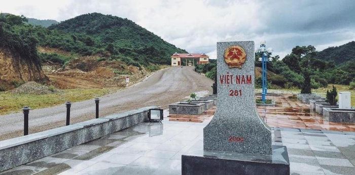 Từ ngày 16/10/2026, các dự án, công trình nằm trong vành đai biên giới dù không phải công trình biên giới phải lấy ý kiến bằng văn bản của Bộ Quốc phòng, Bộ Công an và Bộ Ngoại giao trước khi trình cấp có thẩm quyền phê duyệt. Ảnh minh họa: Chinhphu.vn