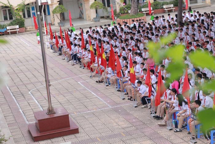Lễ khai giảng diễn ra trong không khí rộn ràng. Ảnh: Vũ Hoa