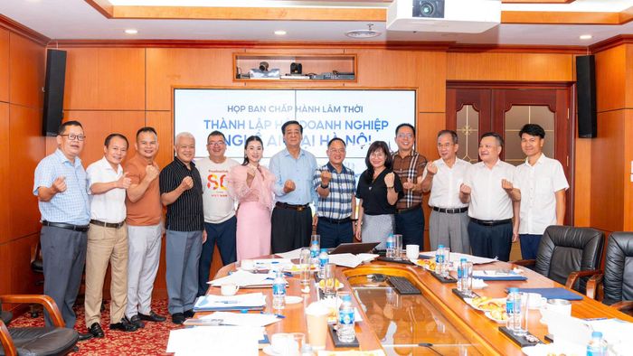 Ra mắt Ban Chấp hành lâm thời Hội doanh nghiệp Nghệ An tại Hà Nội.