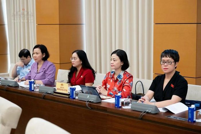 Các đại biểu tham dự tại Phiên họp. Ảnh: Media Quốc hội