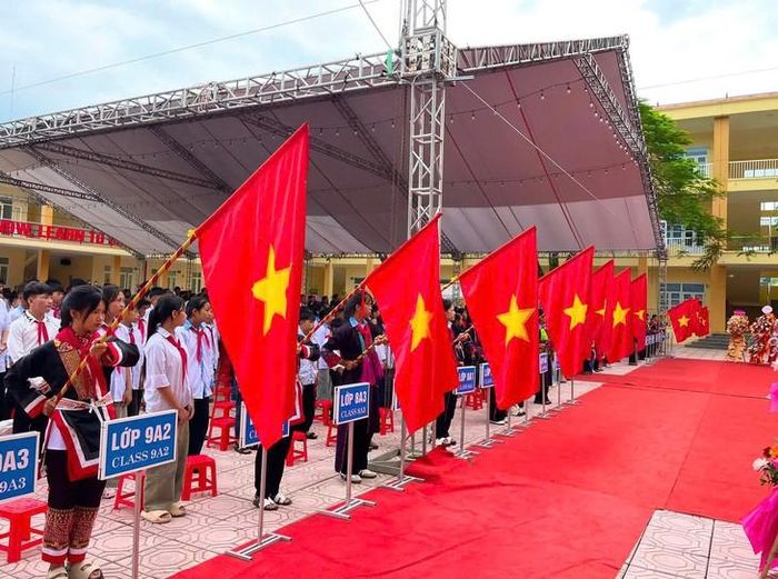 Lễ khai giảng tại Quảng Sơn. Ảnh: Sở VHTTDL Quảng Ninh