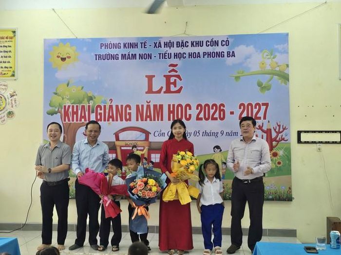Hòa chung không khí khai giảng năm học mới của học sinh cả nước, tại đặc khu Cồn Cỏ, Trường Mầm non - Tiểu học Hoa Phong Ba tổ chức lễ khai giảng năm học 2026-2027.