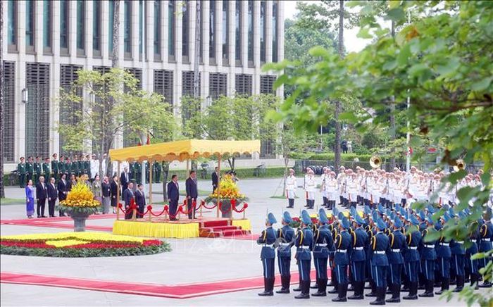 Lễ đón trọng thể Tổng thống Cộng hòa Liên bang Myanmar Min Aung Hlaing và Phu nhân thăm chính thức Việt Nam. Ảnh: Phạm Kiên/TTXVN