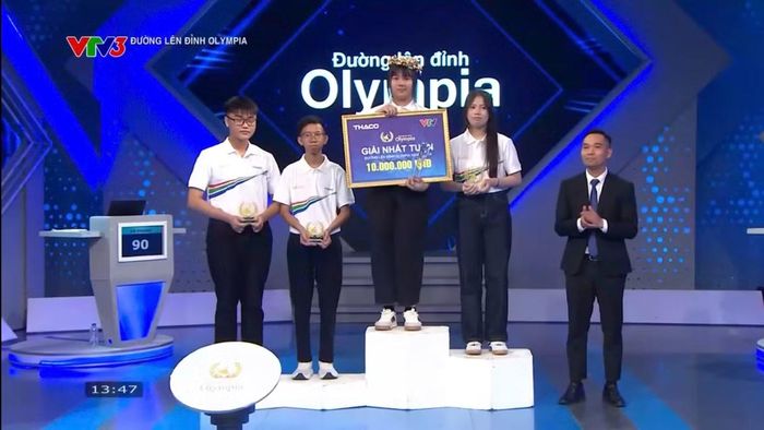Thụy Miên chính là chủ nhân của vòng nguyệt quế Tuần 2 - Tháng 2 - Quý 4 với tổng số điểm là 265 điểm.