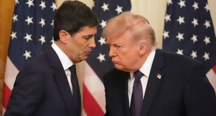 Kể từ khi trở lại Nhà Trắng, ông Trump đã gây sức ép chưa từng có đối với Fed nhằm yêu cầu hạ lãi suất, bất chấp lạm phát vẫn cao hơn mục tiêu dài hạn 2%.