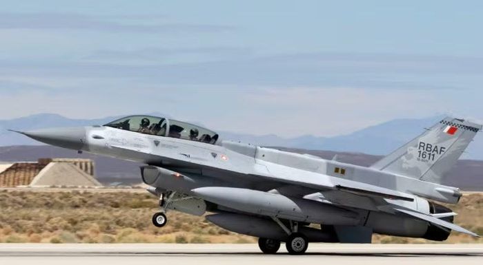 Hy Lạp hiện cũng vận hành tiêm kích F-16V Viper và đang tiếp nhận F-35A Lightning II. Lockheed Martin ngày 5/9 cho biết đã bàn giao 59 chiếc F-16V cho nước này.