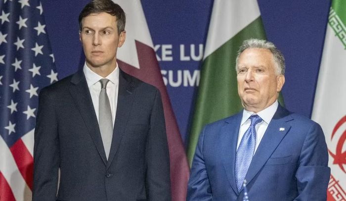 Tổng thống Putin đồng thời tái khẳng định cam kết Nga tạm dừng tập kích Kiev trong 3 ngày, bắt đầu từ đêm 5/9, nhằm tạo điều kiện để các đặc phái viên Mỹ di chuyển an toàn tới thủ đô Ukraine.