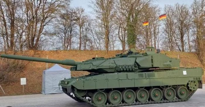Leopard 2 thể hiện cách tiếp cận của Đức về một xe tăng cân bằng, cơ động và có khả năng phát triển qua nhiều thế hệ.