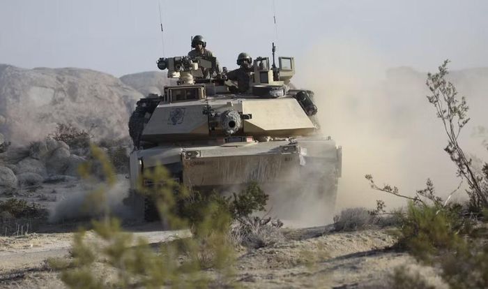 Đây chính là điểm làm nên khác biệt của Abrams. Mỹ không chỉ tìm cách chế tạo một chiếc xe tăng khó bị xuyên thủng.