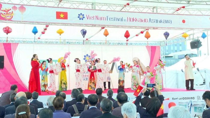 Chương trình nghệ thuật thể hiện tinh thần giao lưu văn hóa Việt - Nhật