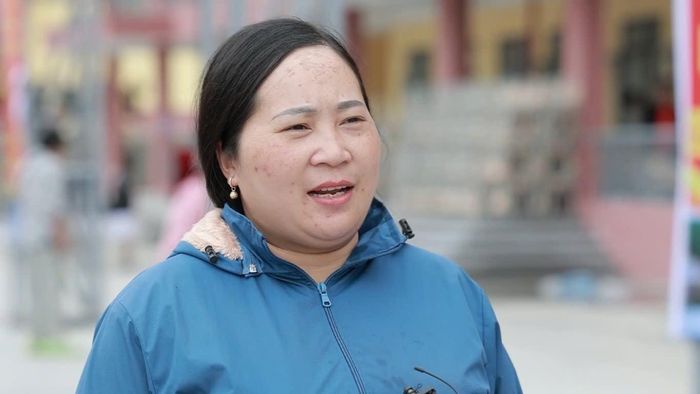 Chị Triệu Thị Sìn