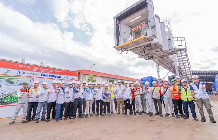 Tập đoàn Đại Dũng hoàn thành chế tạo và bàn giao toàn bộ 64 cầu ống lồng hành khách cho Cảng Hàng không Quốc tế Long Thành theo đơn đặt hàng của ShinMaywa Industries (Nhật Bản). (Ảnh: CỘNG TÁC VIÊN)