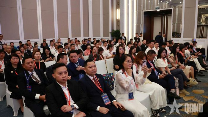 Các đại biểu tham dự diễn đàn. Ảnh: VIỆT TRUNG