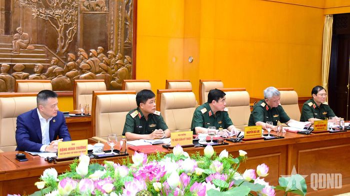 Các đại biểu dự hội nghị. 