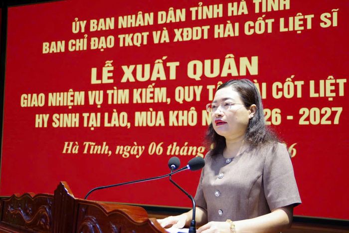  Phó Chủ tịch UBND tỉnh Hà Tĩnh Nguyễn Thị Nguyệt phát biểu giao nhiệm vụ 