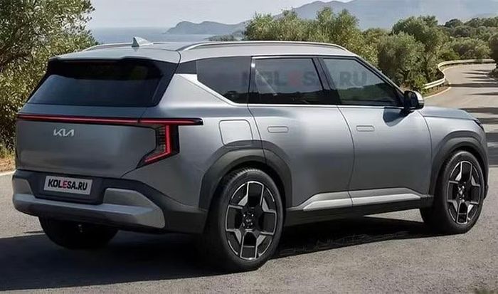 Sportage thế hệ mới được dự đoán sử dụng cụm đèn hậu LED dạng kéo dài theo phương ngang, tạo sự liên kết về thiết kế với phần đầu xe.