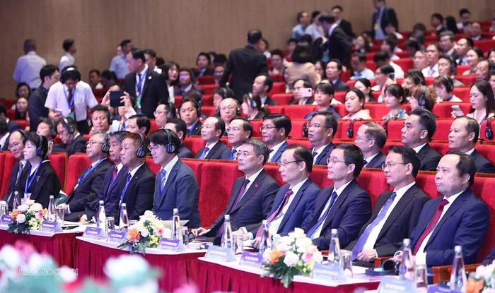 Toàn cảnh Diễn đàn. (Ảnh: Thành Long)
