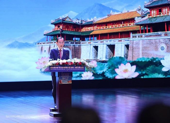 Ủy viên Bộ Chính trị, Bộ trưởng Ngoại giao Lê Hoài Trung phát biểu khai mạc Diễn đàn. (Ảnh: Thành Long)