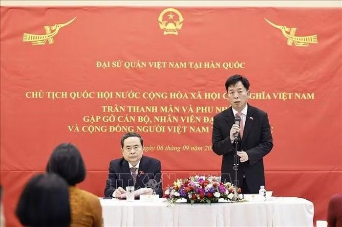 Đại sứ Việt Nam tại Hàn Quốc Vũ Hồ phát biểu. Ảnh: Doãn Tấn/TTXVN