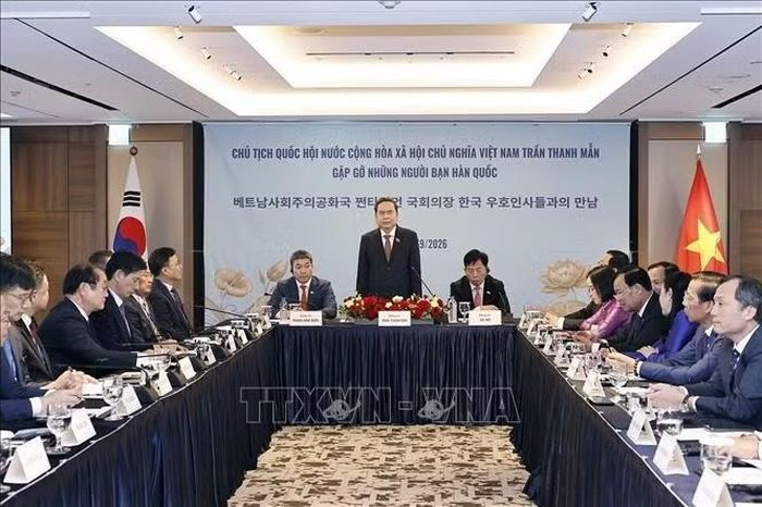 Chủ tịch Quốc hội Trần Thanh Mẫn phát biểu tại cuộc gặp gỡ những người bạn Hàn Quốc. Ảnh: Doãn Tấn/TTXVN