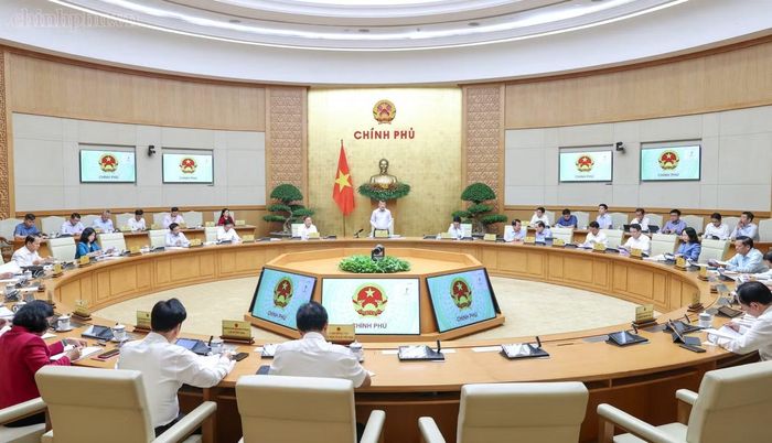 Thủ tướng Lê Minh Hưng chủ trì phiên họp Chính phủ thường kỳ. (Ảnh: Nhật Bắc)