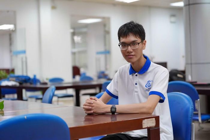 Đỗ Phú Quang trở thành trở thành thủ khoa tuyển sinh năm 2026 của Trường ĐH Công nghệ Thông tin