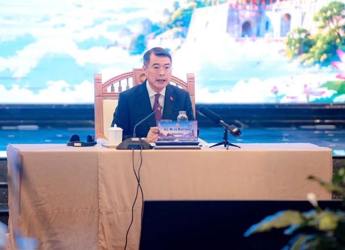 Thủ tướng Chính phủ Lê Minh Hưng chủ trì buổi làm việc.
