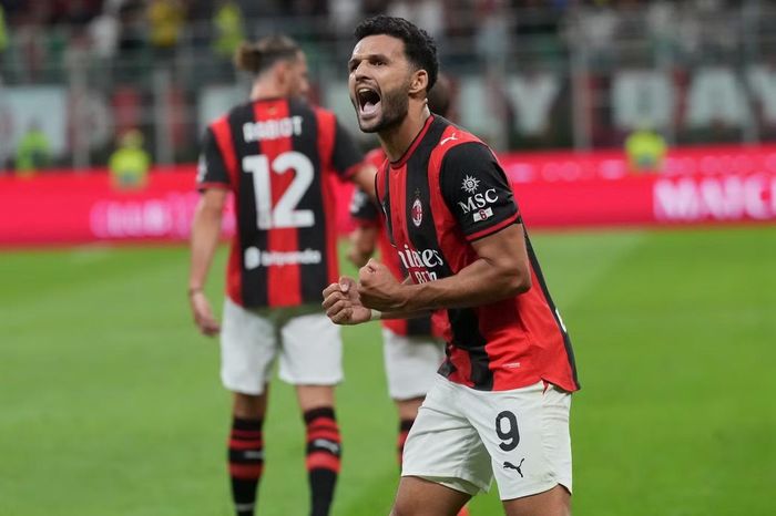 Tân binh đắt giá Goncalo Ramos đã ghi bàn cho Milan.