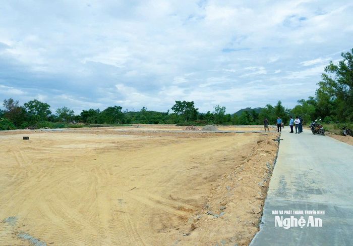 Khu vực được quy hoạch hoàn trả xây dựng nghĩa trang phục vụ dự án cao tốc Vinh - Thanh Thủy. Ảnh: Mai Hoa