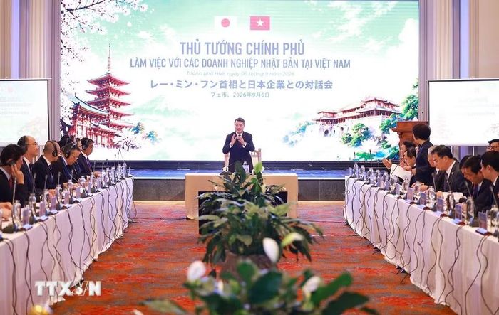 Thủ tướng Lê Minh Hưng làm việc với các doanh nghiệp Nhật Bản tại Việt Nam. (Ảnh: Dương Giang/TTXVN)